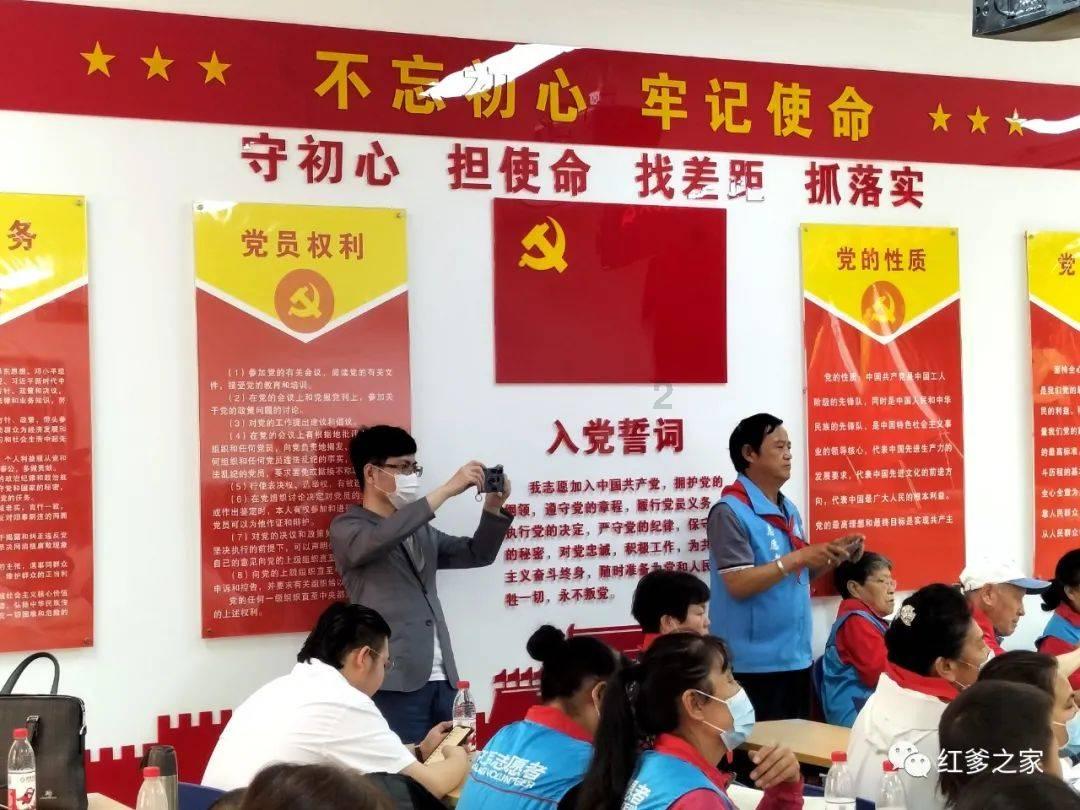 小企鹅逃生